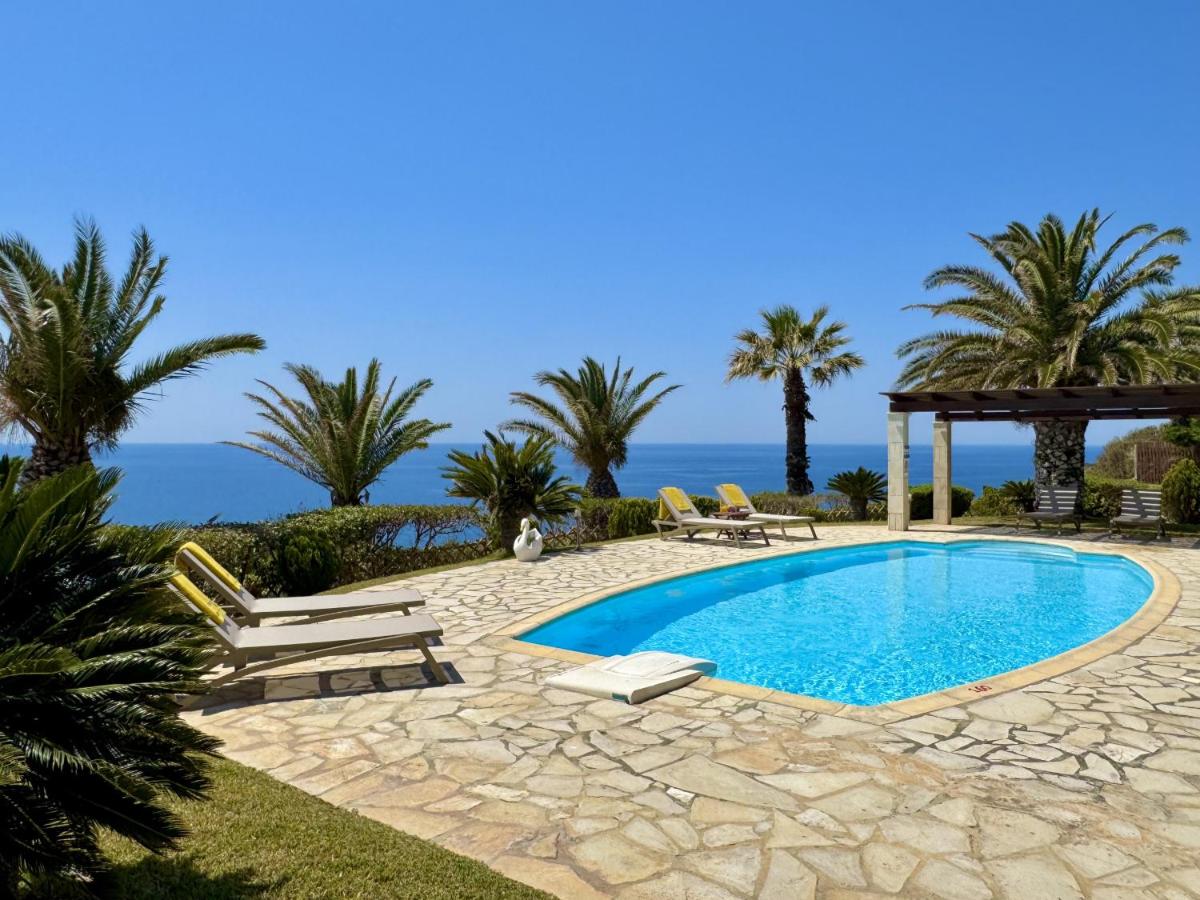 Villa Kephalos - Bed and Breakfast