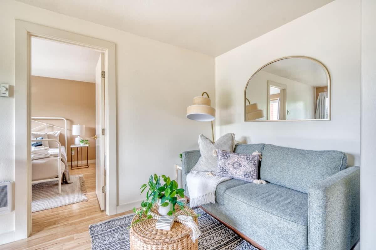 Stay Portland - Adorable Bright 1 Bed Near OHSU - B&B