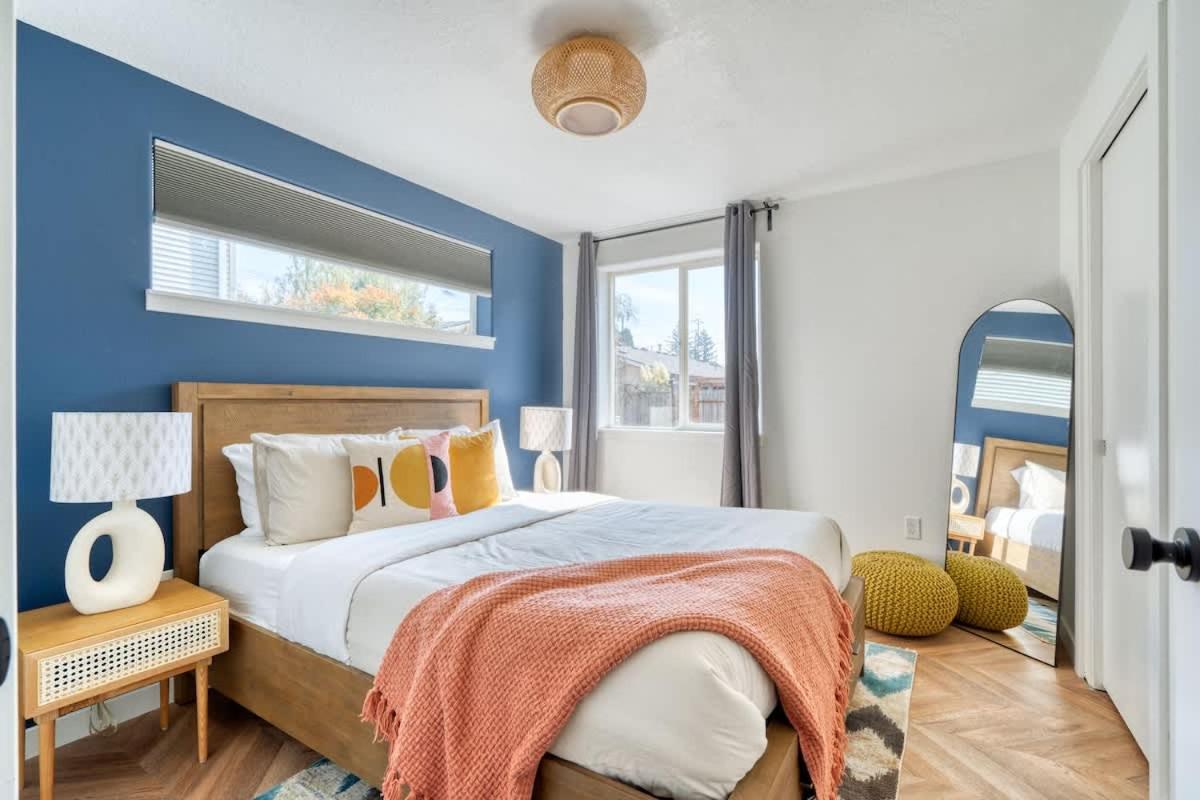 Stay Portland - The Perfect Flat - Vintage Shops & Reed College - B&B