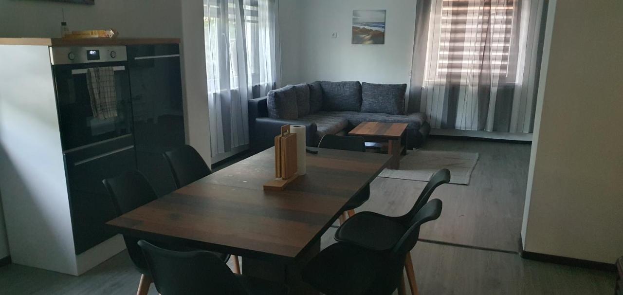 SandA Apart-1 im EG mit Kostenlose Park in Bul, Bayern - B&B Burglengenfeld