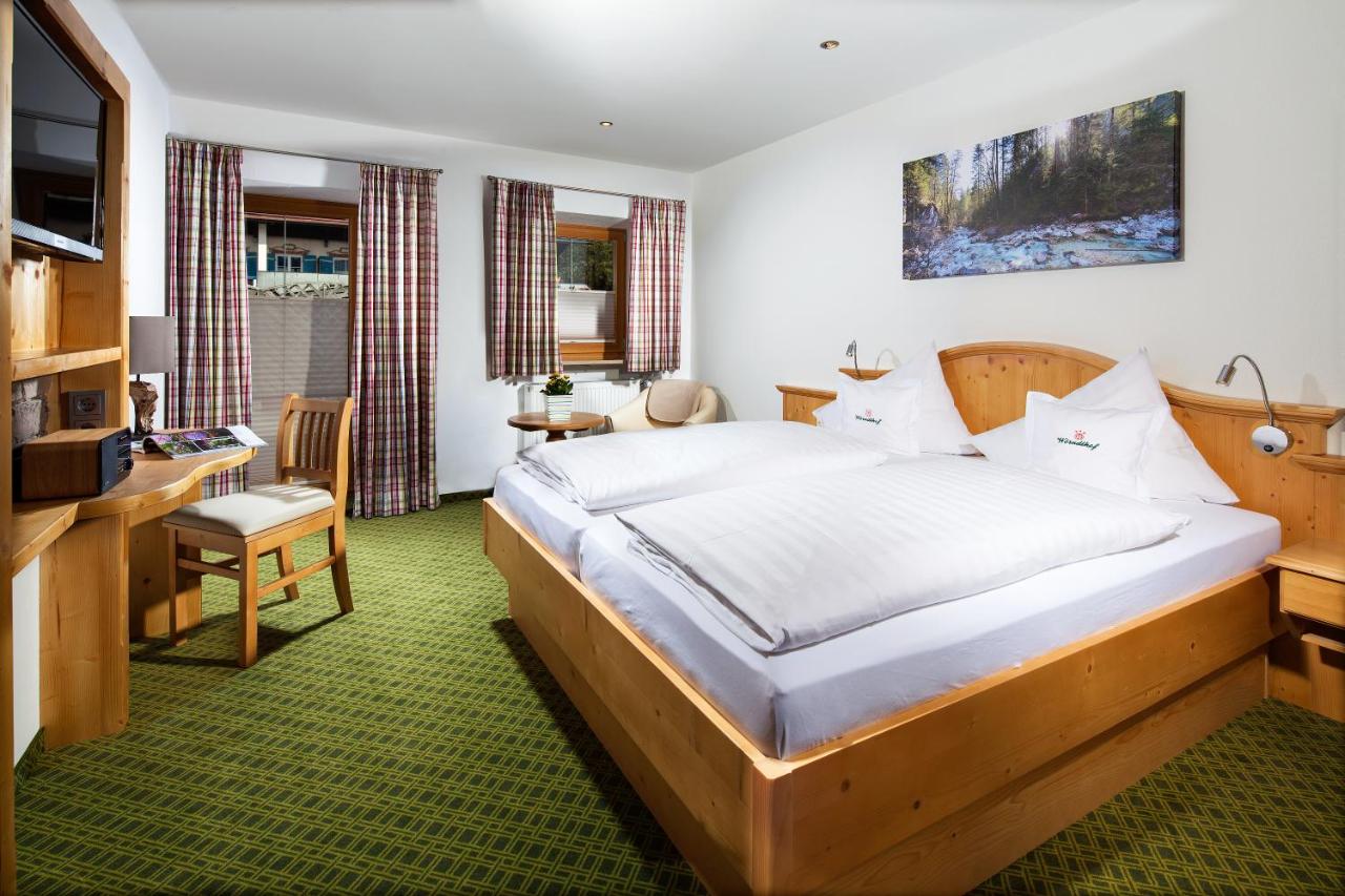 Comfort Double Room with Balcony and Mountain View