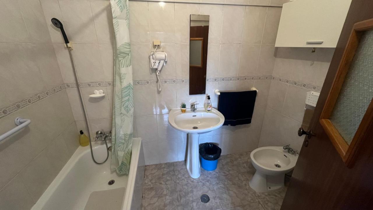 Habitación Doble con baño compartido