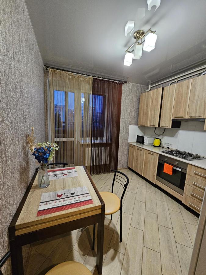 Порт сіті Дмитра іващенка 2 - B&B Lutsk