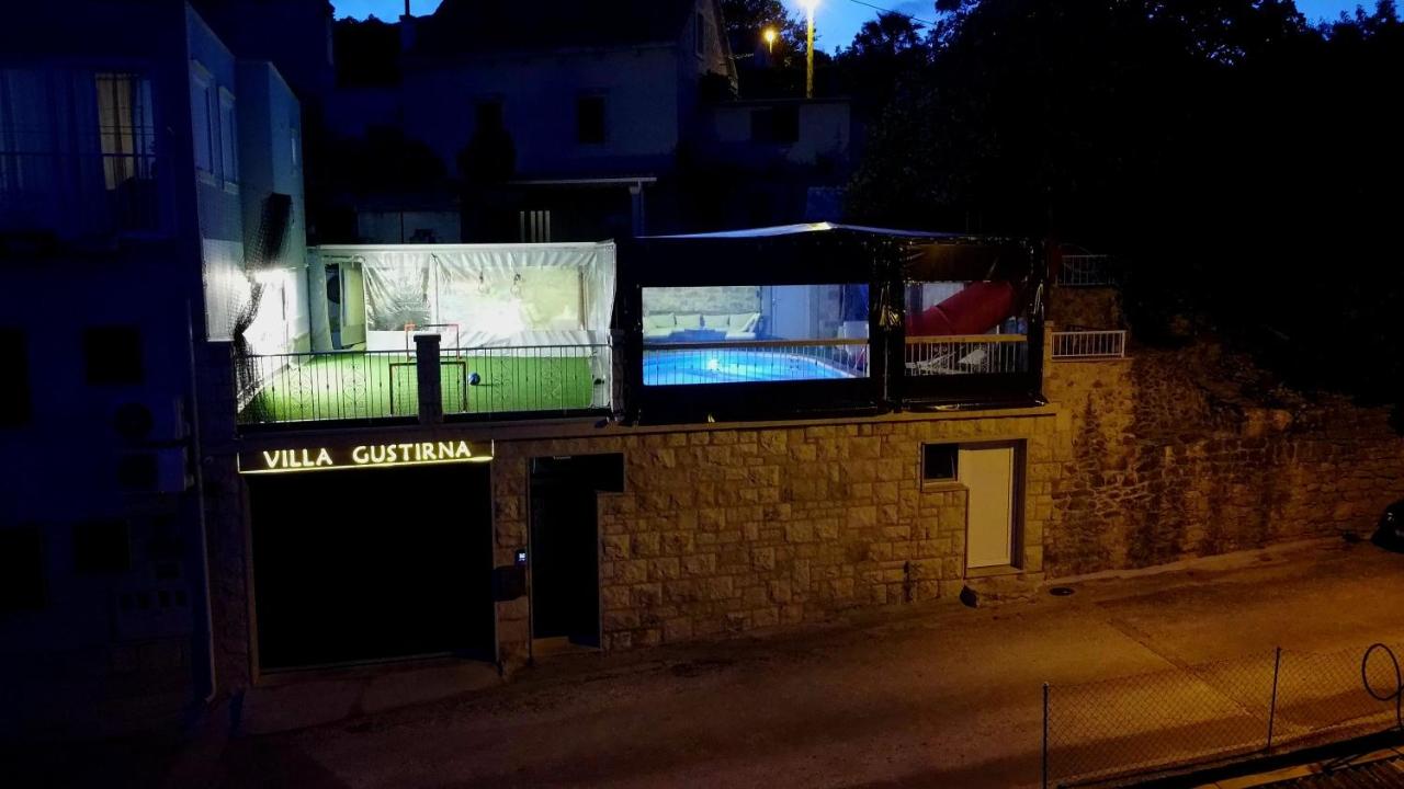 Holiday Home Gustirna - B&B Selca