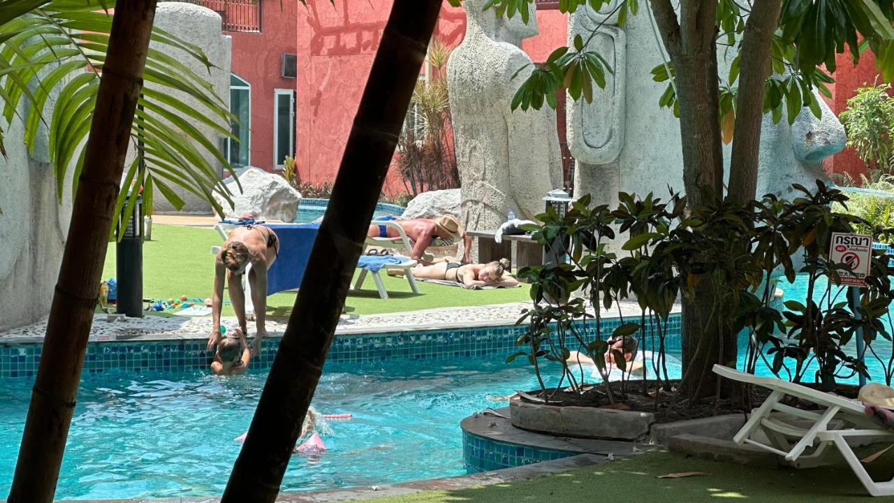 Sevensea condo pool access by ส้มห้องติดสวนติดสระว่ายน้ำ - B&B