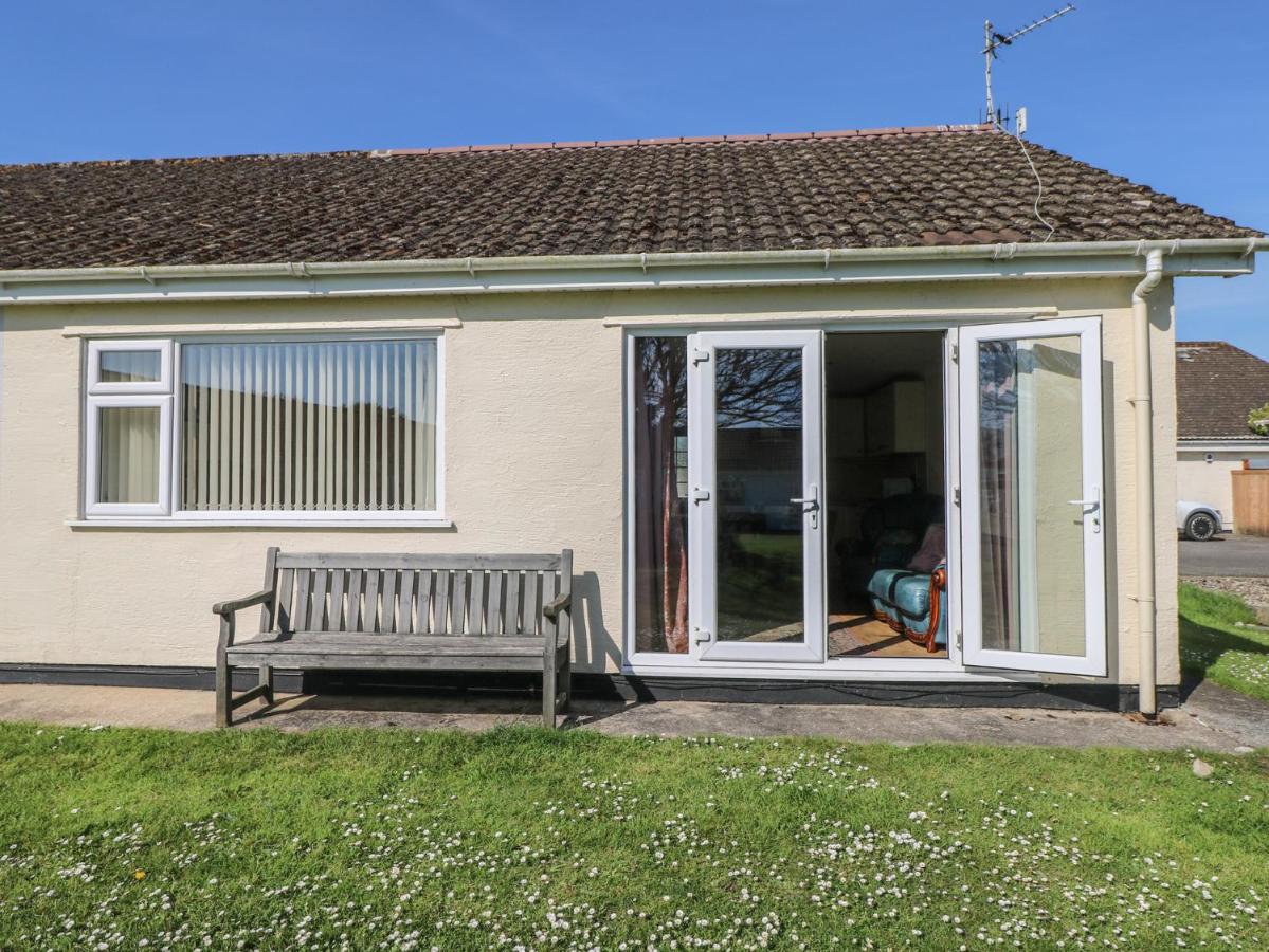 Kites - 52 Gower Holiday Village - B&B Swansea
