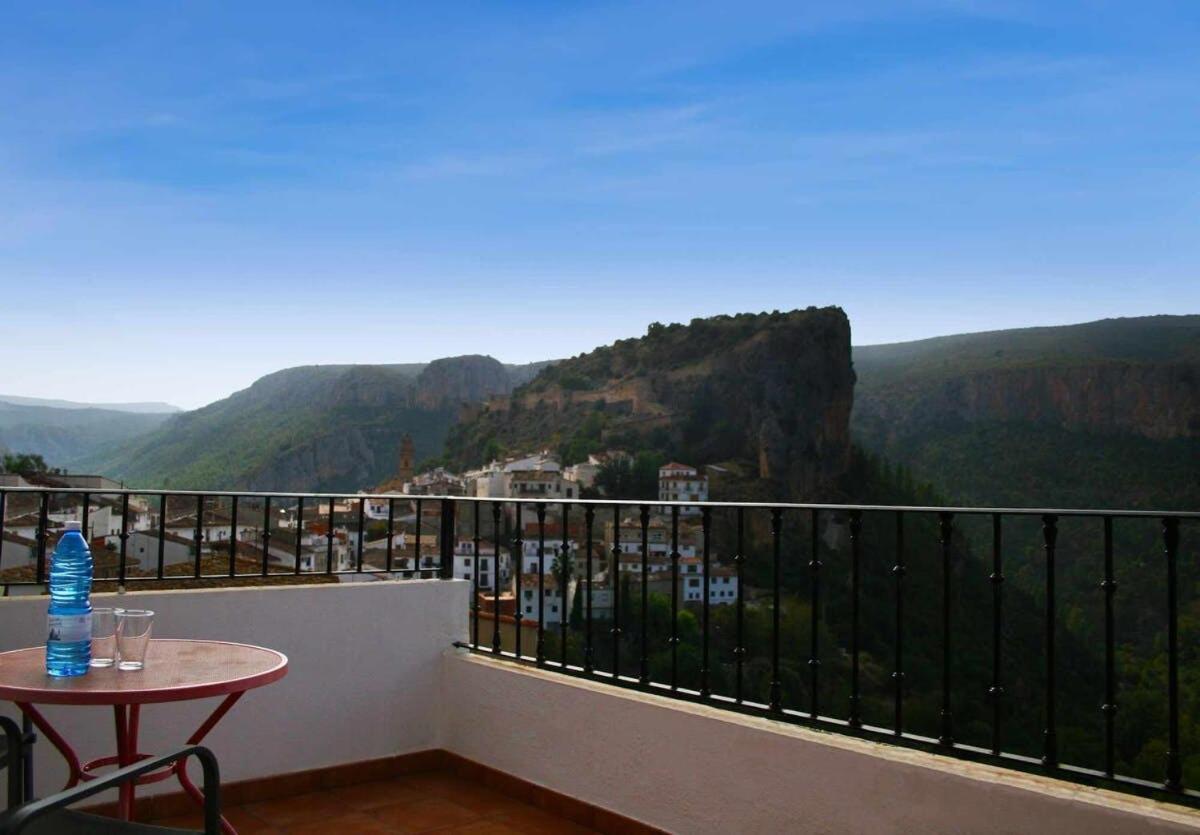 Apartamentos La Muela - Chulilla - B&B Chulilla