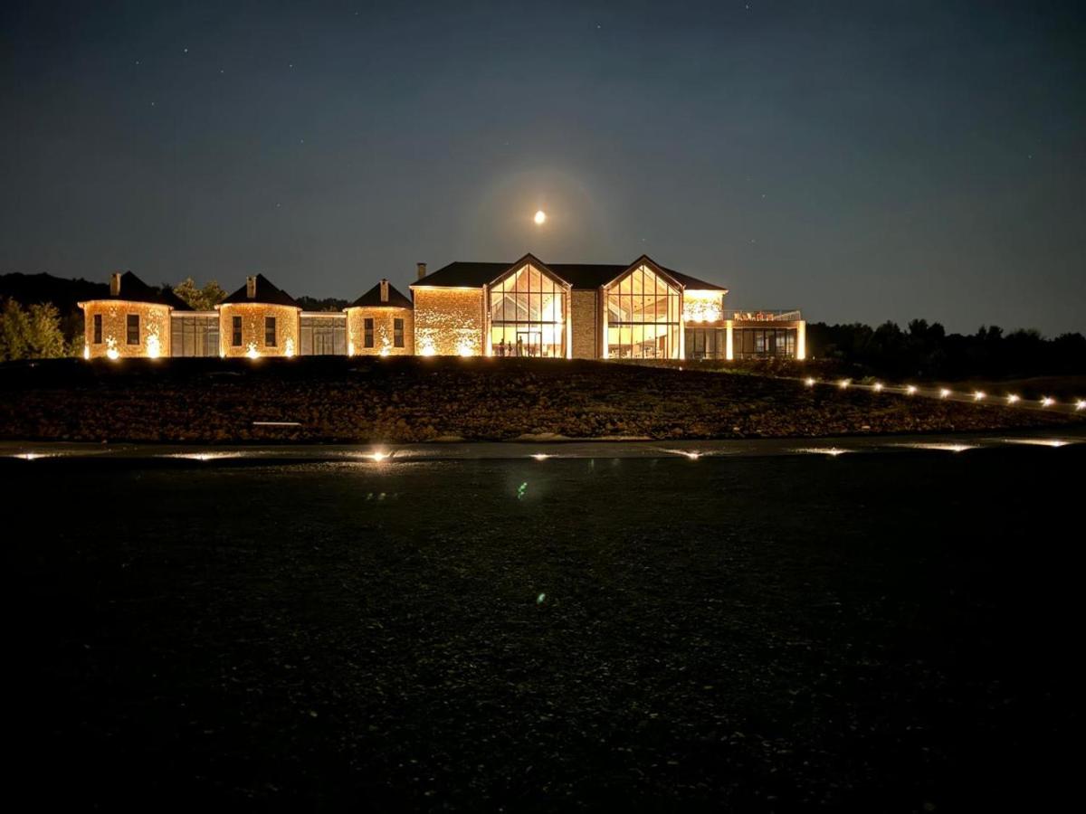 Hani i Qerosit - B&B Kuçovë