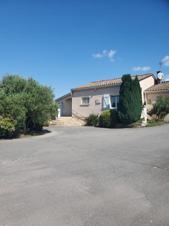 Villa privée au calme avec gand jardin et terrasse - B&B Bout-du-Pont-de-Larn