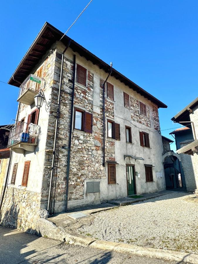 Casa Silente - Relax sul Lago Maggiore - B&B