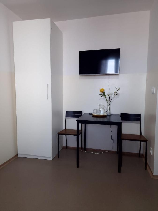 Tweepersoonskamer met 2 Aparte Bedden