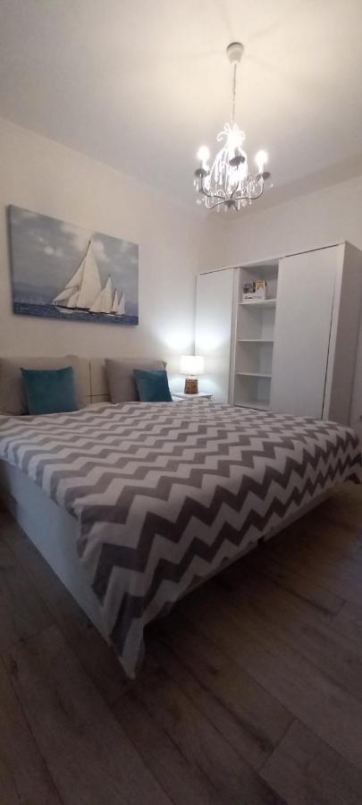 Chambre Double avec Salle de Bains Commune