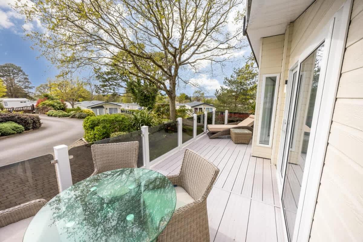 Acorns - B&B Poole