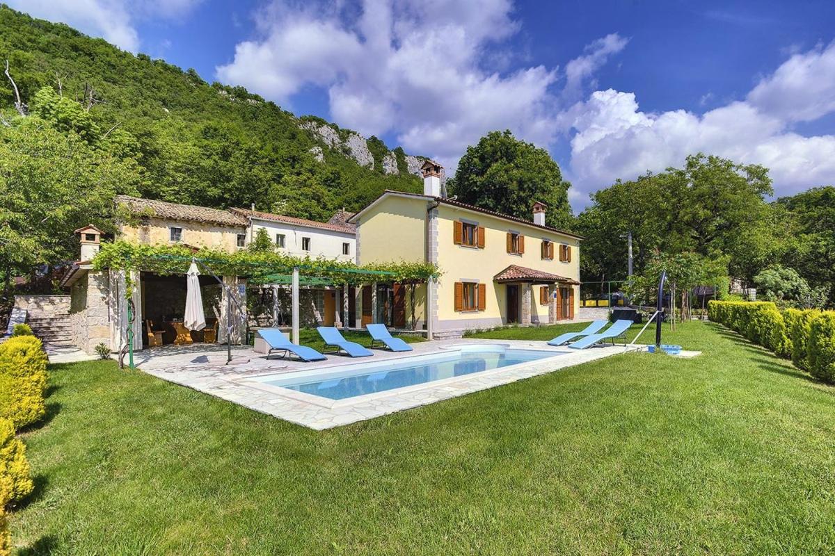 Villa Bella - B&B Paz