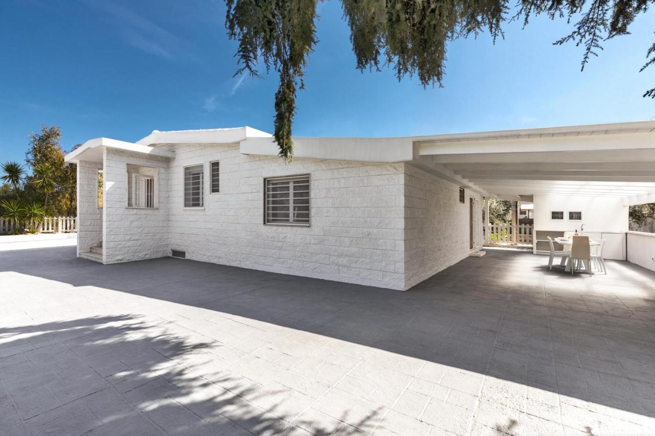 Villa Giove a Bari by BarbarHouse - B&B Bitritto