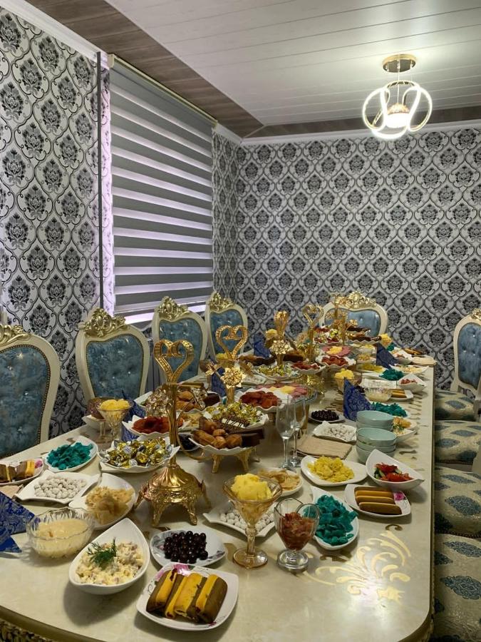 Omurbek Guesthouse - Ferienwohnung Sary-Mogol
