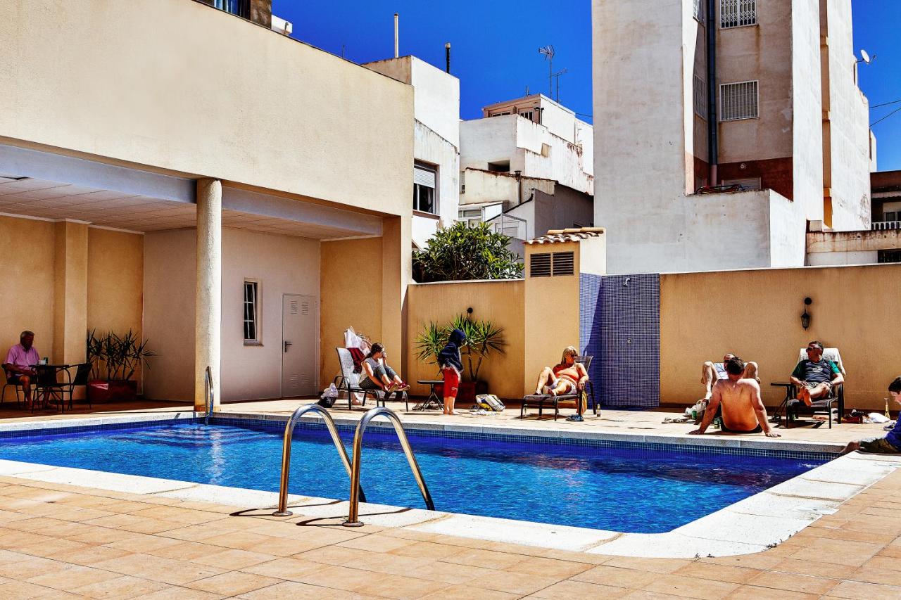Apartamentos Madrid - B&B Torrevieja