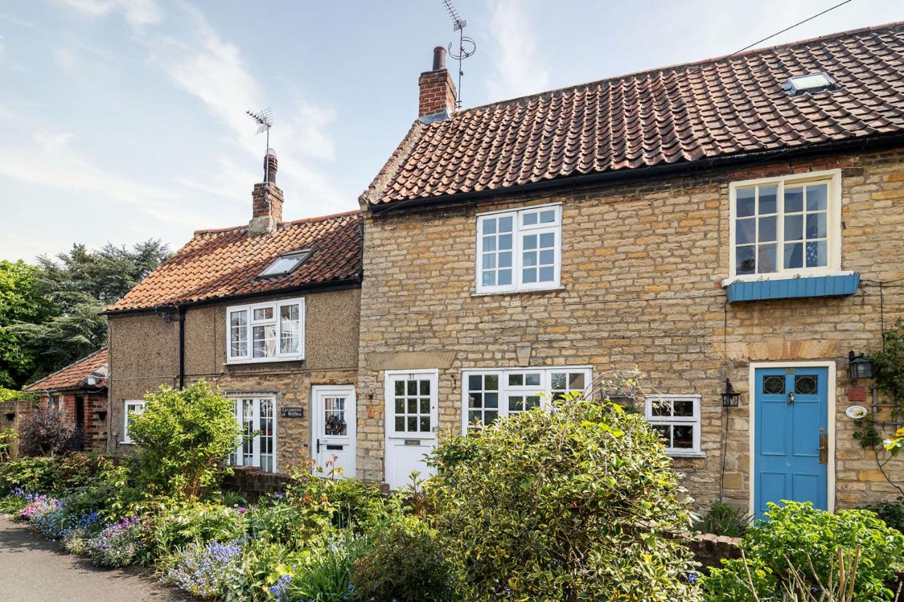 Cosy 1-Bedroom Cottage Retreat in Charming Elloughton - B&B