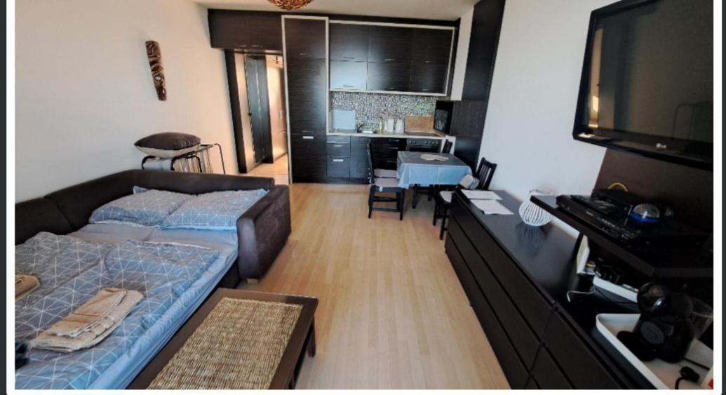 Club218 Stúdió Wellness Apartman - Chambres d'hôtes Siófok