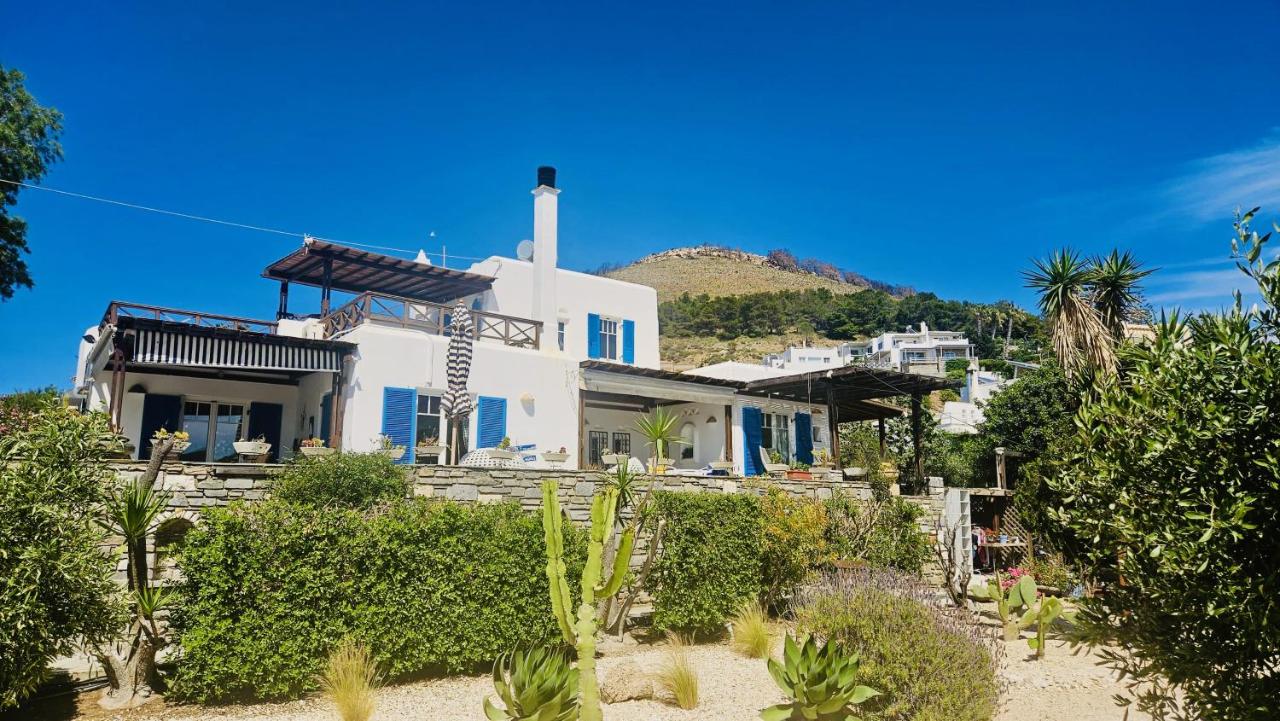 Villa Belvedere - Meerblick und Pool - Familienparadies - B&B Parikia