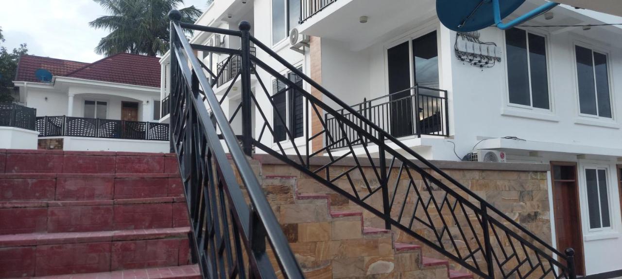 Serene BnB - Apt 04 Makongo after Mlimani City - B&B