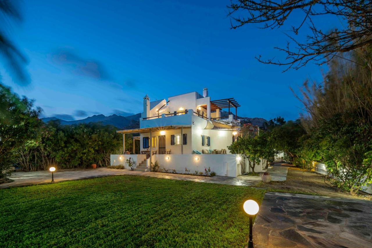 Perla's Luxury Apartments B - B&B Livádion