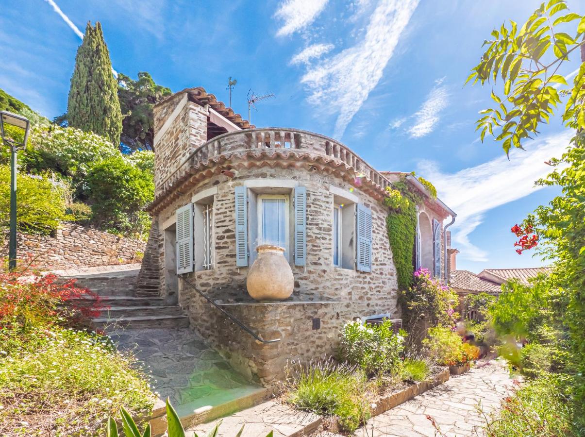 Magnifique maison de village clim vue mer 6 pers - B&B