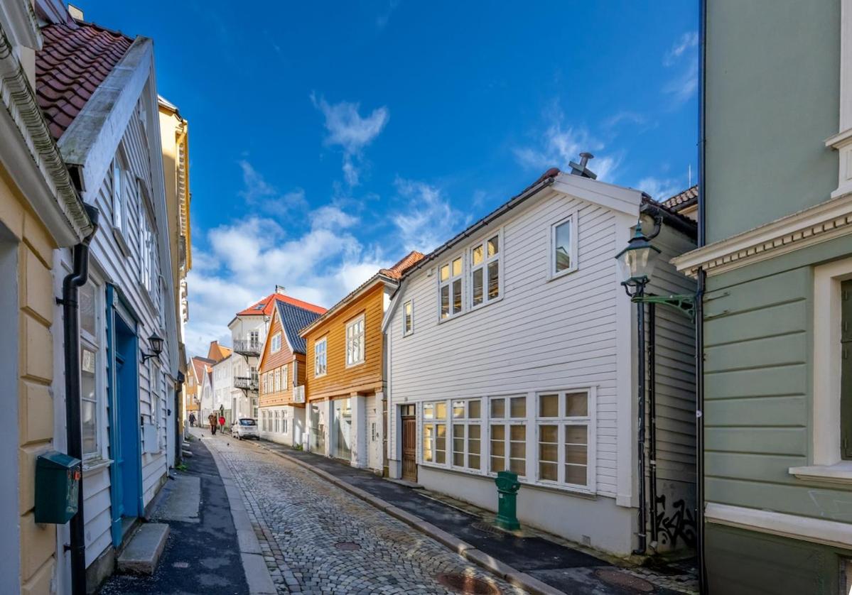 Newly renovated apartment in the heart of Bergen city center - B&B