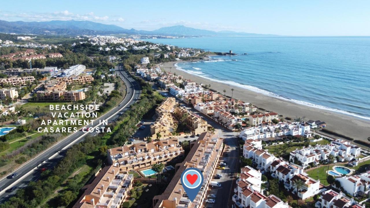 Beachside Vacation Apartment in Casares Playa - Ferienwohnung San Luis de Sabinillas