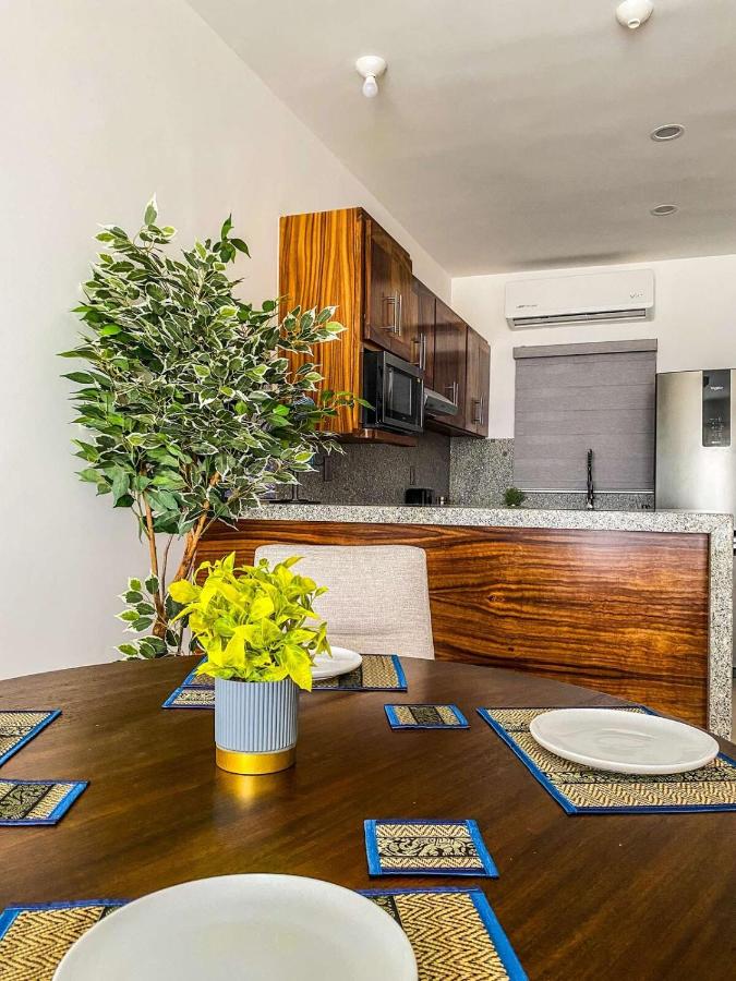 Beautiful Celeste Condominium - B&B La Paz