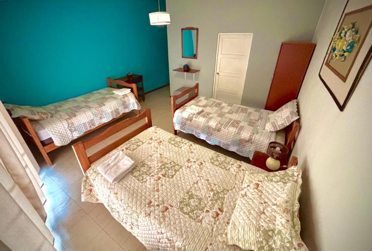 Driepersoonskamer met Eigen Badkamer