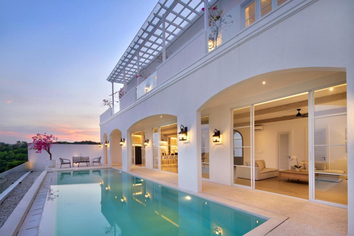 Seacliff Haven 4BR Oceanview Villa in Uluwatu - B&B Uluwatu