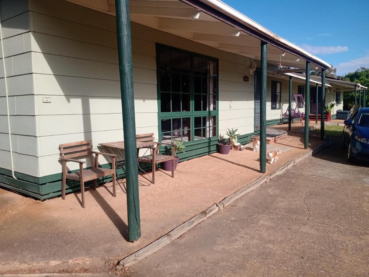 Barossa Views Homestay - B&B