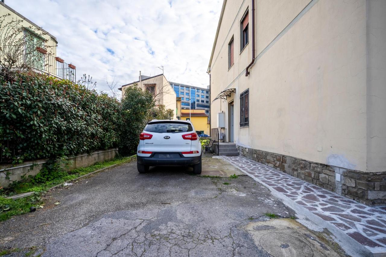 Airport Suite a 15 min centro storico con parcheggio gratuito - B&B