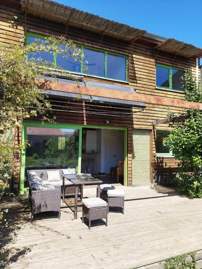 Maison ecologique avec jardin - B&B