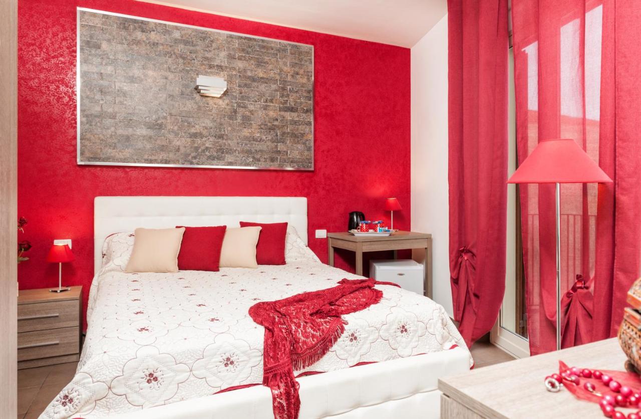 Habitación con cama extragrande y ducha a ras de suelo - Adaptada para personas con movilidad reducida