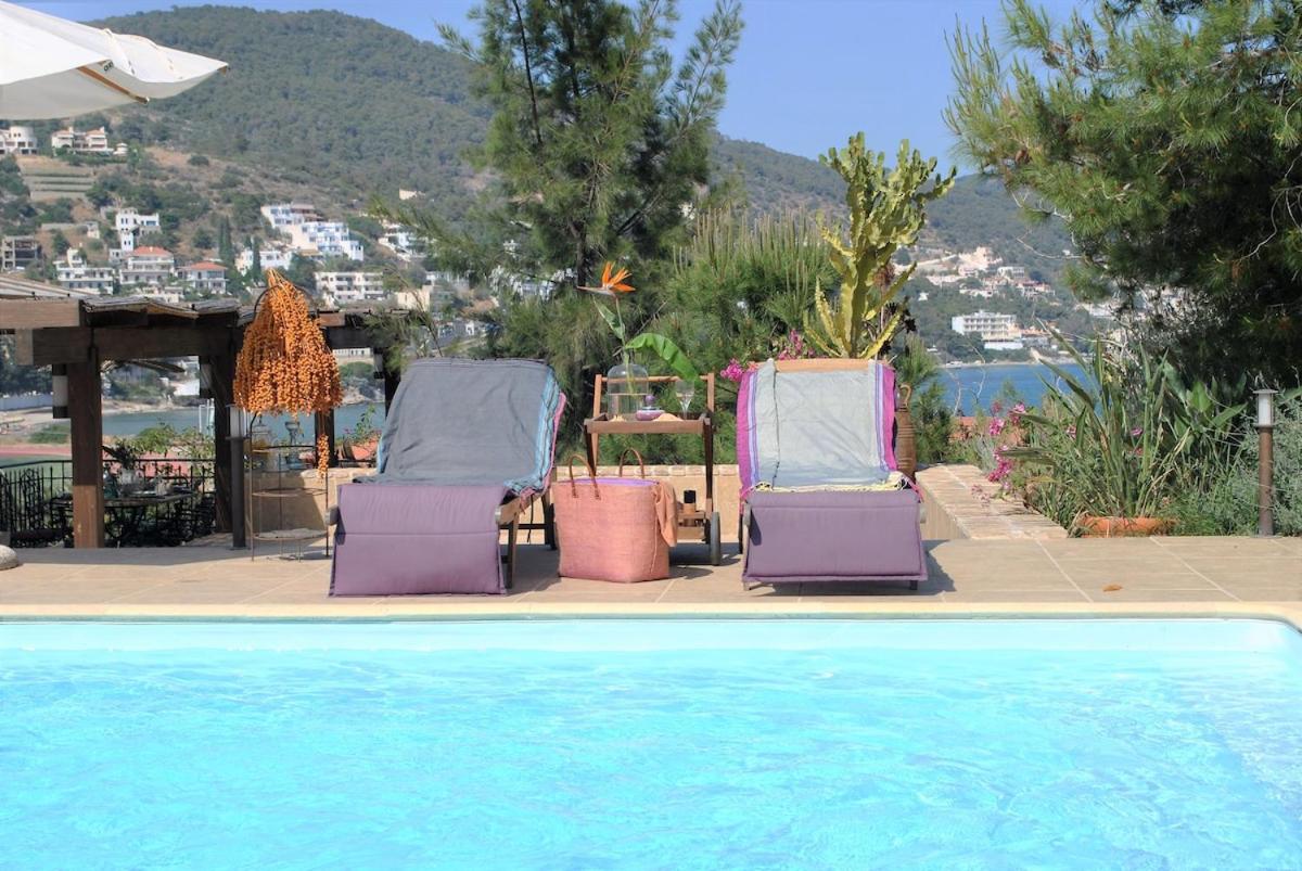 The Poros Villa - B&B