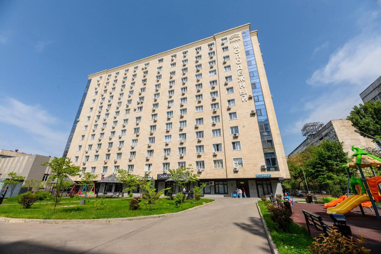 Arbat, Golden Square, center - Ferienwohnung Almaty