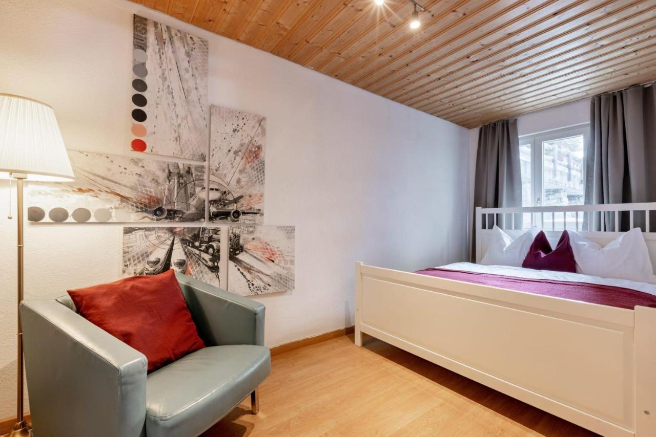 SKA Haus - B&B Arosa