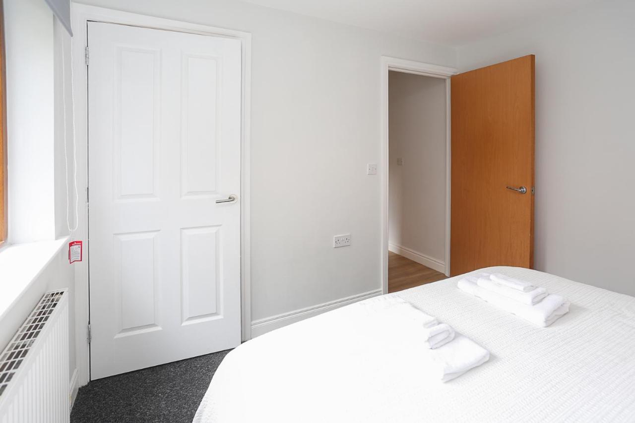 Newly refurbished! Eastside Escape - Conveniently located with fantastic local transport links - Ferienwohnung