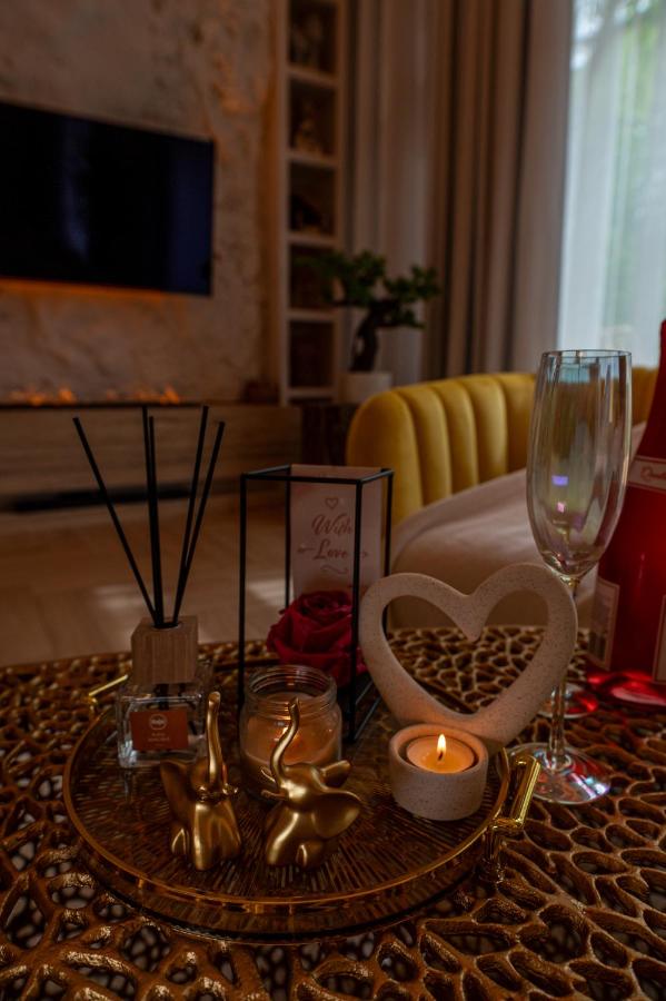 LUXURY LOFT with LOVE SEASIDE self check-in - B&B Klaipėda