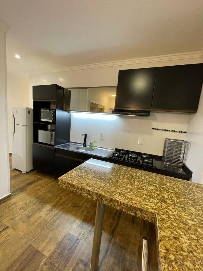 Residencial Luce Del Sole Apt 3 - B&B