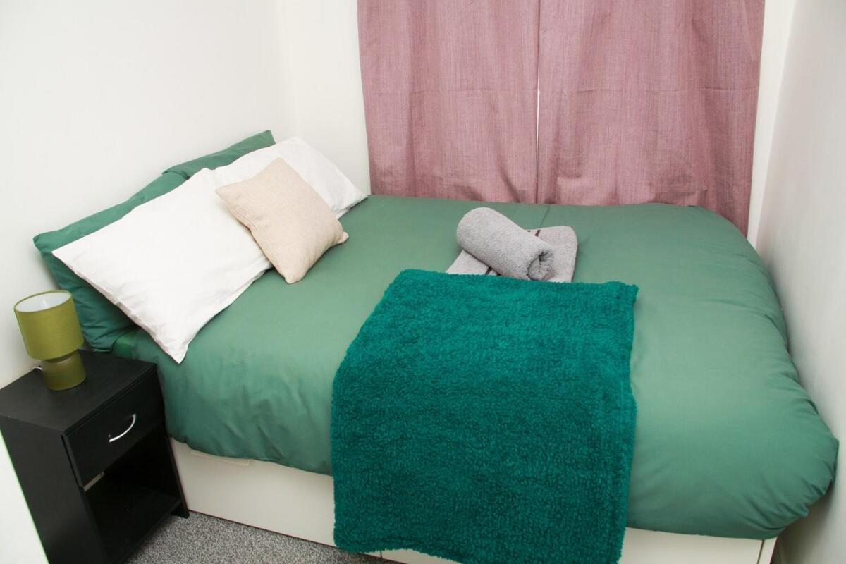 EEE Homes Wolverhampton - B&B Wolverhampton