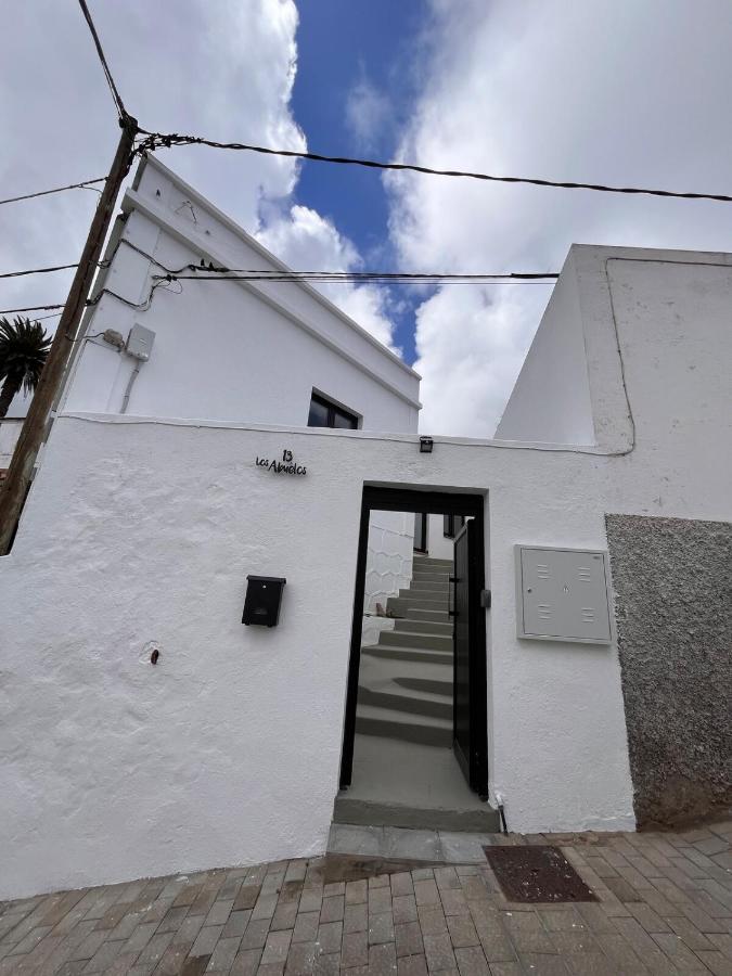 Los Abuelos Vivienda Vacacional - Bed and Breakfast