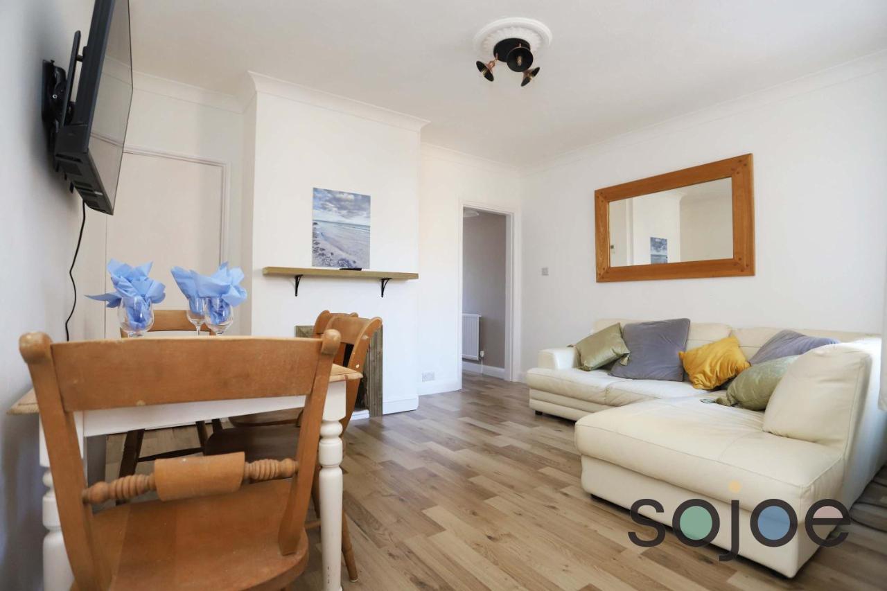 Seaside cottage close to beach - B&B Pakefield