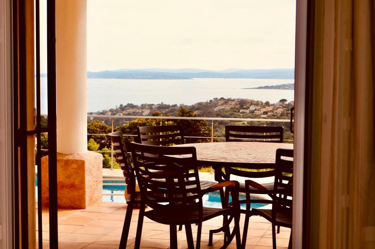Villa Luxe avec Vue sur Saint-Tropez, Roquebrune - Bed and Breakfast Roquebrune-sur-Argens