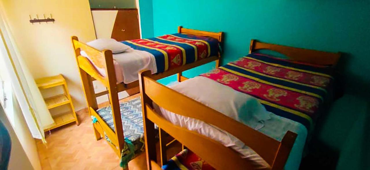 Single Bed in Mixed Dormitory Room