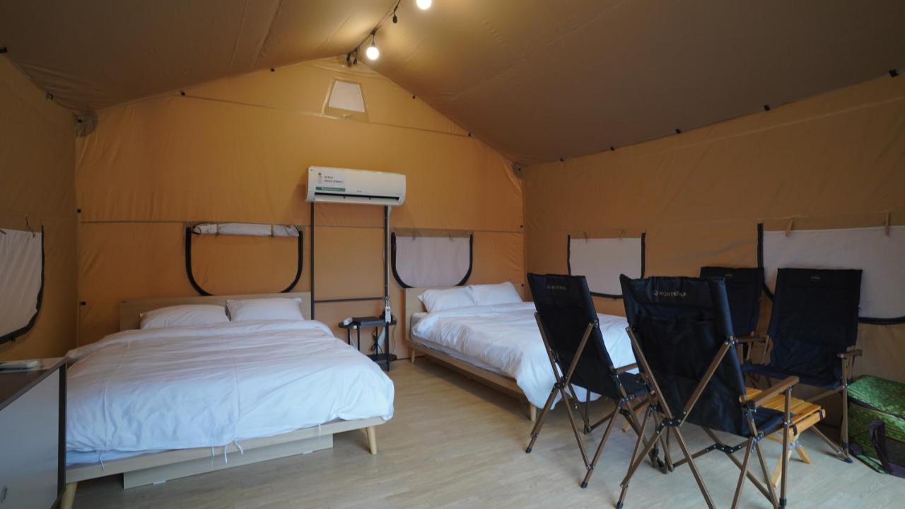 Quadruple Room 6