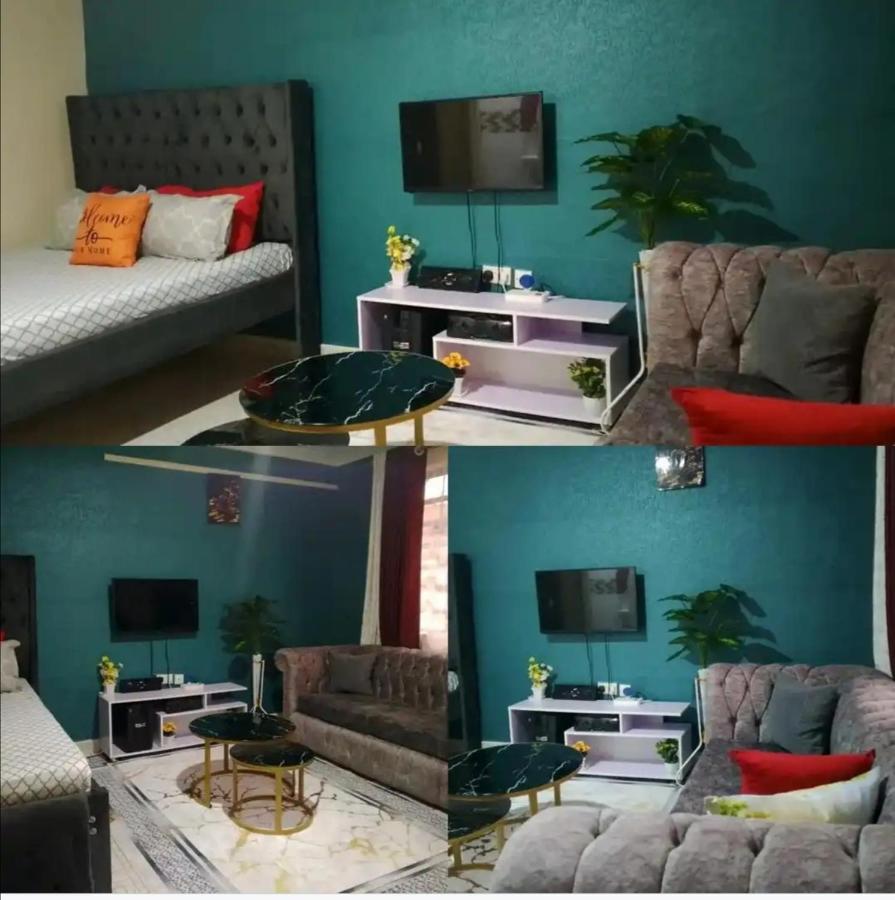 Joo's studio in donholm along spine road - B&B Nairobi