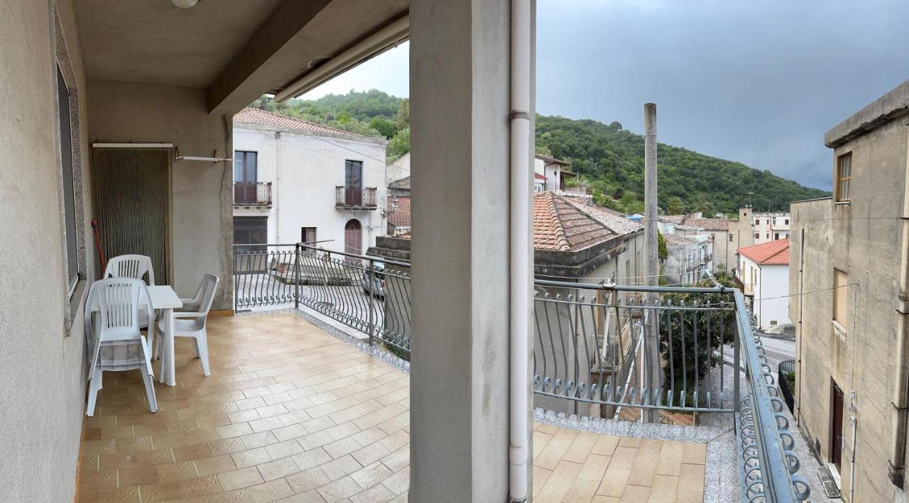 Appartamento Deluxe con 2 Camere da Letto e Balcone